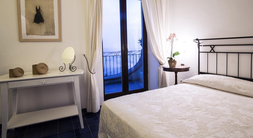 Hotel Umberto A Mare Forio  ห้อง รูปภาพ